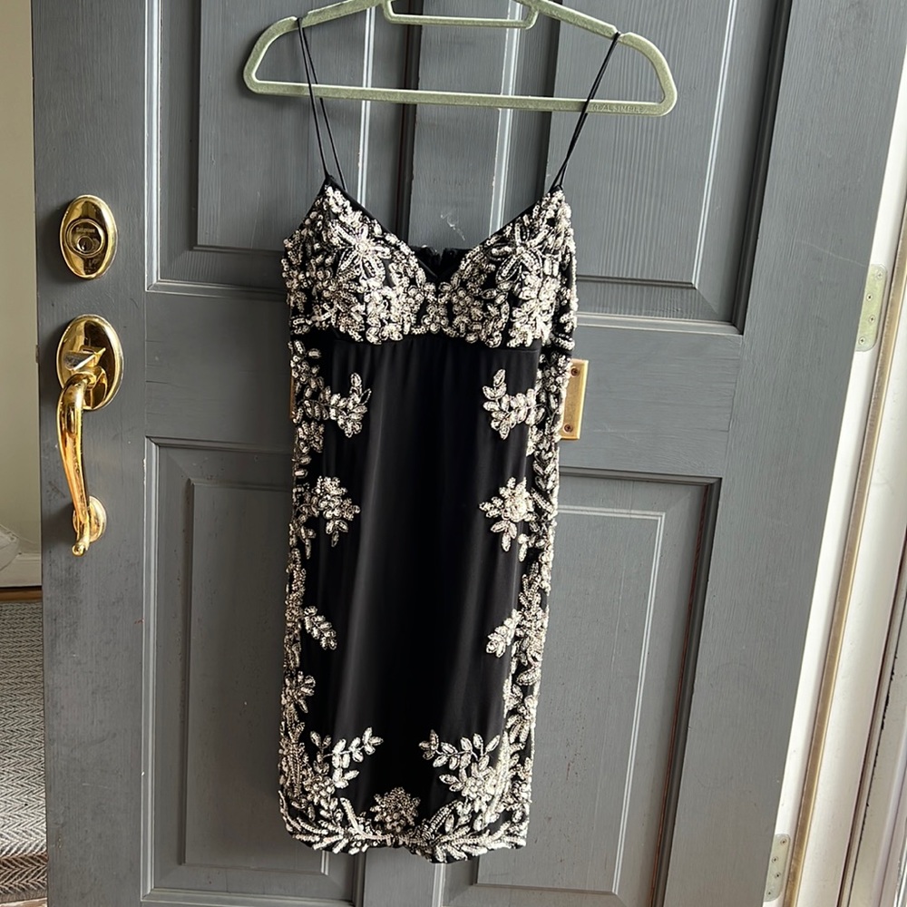 V neck, brand new, heavy quality